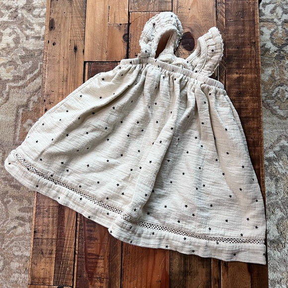 Quincy Mae Stars Dress - Picture 1 of 1